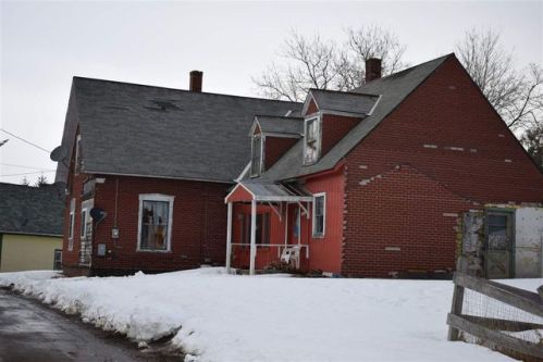 20 Stevens Ter, Columbia, NH 03590-4713