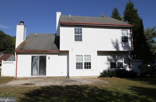 414 Wind Dr, Dover DE  19901-6692 exterior