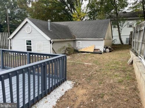 101 Legion Ave, Yardley PA  19067-1125 exterior