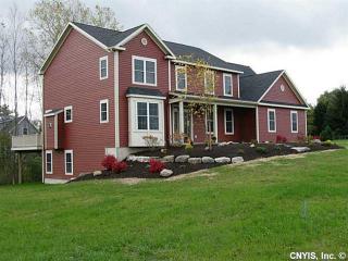 3547 Lost Hollow Rd, Skaneateles, NY 13152-8840