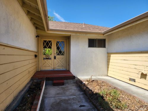 4957 Sea Wolf Dr, Santa Rosa, CA 95409-3561