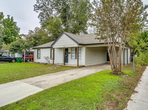 5869 Coleman St, Fort Worth, TX 76114-4129