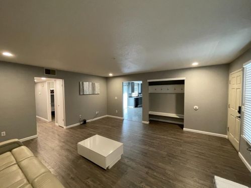 301 Gran Via Ct, Modesto, CA 95354-3226