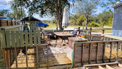 8816 Hampshire Ave, Arcadia FL 34269-3409 exterior