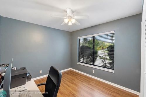 21044 Shady Vis Ln, Boca Raton FL  33428-1156 exterior