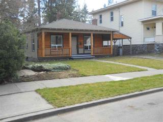 422 19th Ave, Spokane WA  99203-2024 exterior