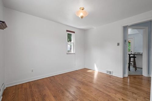 4680 Echo Glen Dr, Pittsburgh PA  15236-4826 exterior