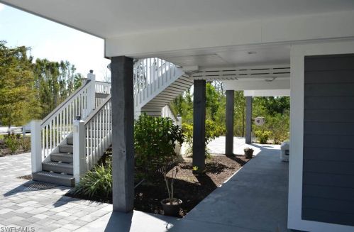 8563 Juneau Ct, Saint James City FL  33956-0032 exterior