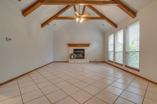 6109 Gateridge Dr, Lewisville TX  75028-2396 exterior