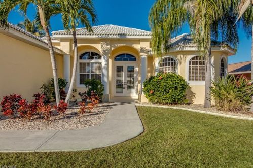 5210 11th Ave, Cape Coral, FL 33914-7021