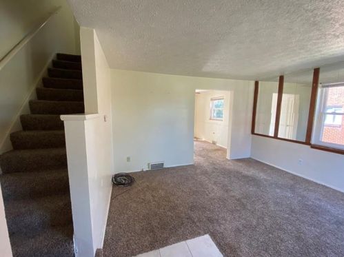 1555 Bevan Rd, Pittsburgh, PA 15227-1511