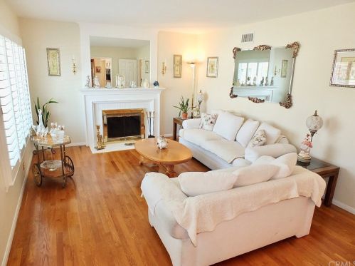 3536 Marber Ave, Long Beach, CA 90808-2622