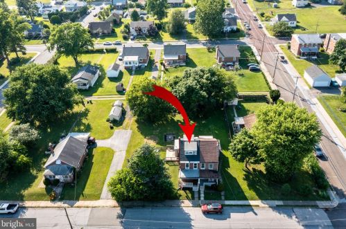 321 Howard St, Pottstown PA 19464-6701 exterior