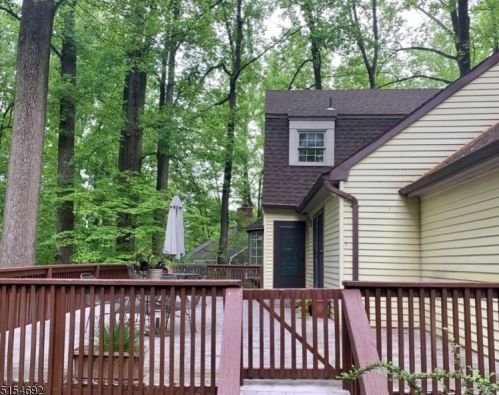 97 Bald Eagle Rd, Hackettstown NJ  07840-2824 exterior