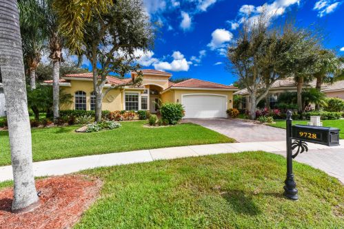 9728 Baywood Park Ln, Delray Beach, FL 33446-5644