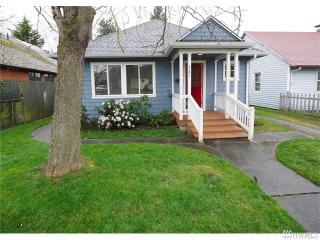 721 Mckenzie Ave, Bremerton, WA 98337-1558