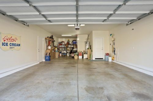 2058 Katnich Ln, Lodi CA  95242-4805 exterior