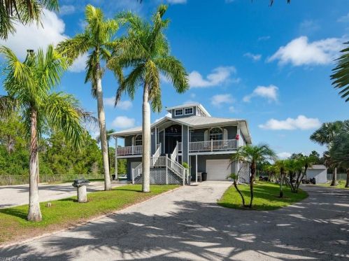 3265 56th Ave, Naples, FL 34120-1412