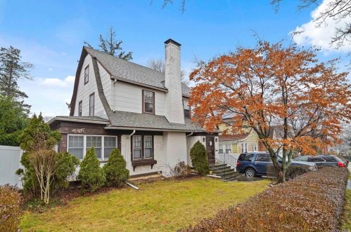 29 Lincoln Ave, White Plains, NY 10604-2619