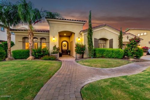 636 Phelps St, Gilbert, AZ 85295-1595