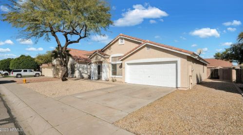 10402 Sunflower Pl, Avondale AZ  85392-4446 exterior
