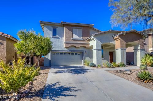 8289 Amber Burst Dr, Tucson, AZ 85743-5526