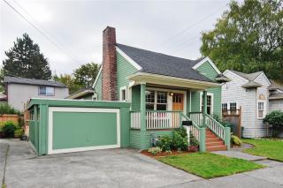 807 63rd St, Seattle, WA 98115-5519