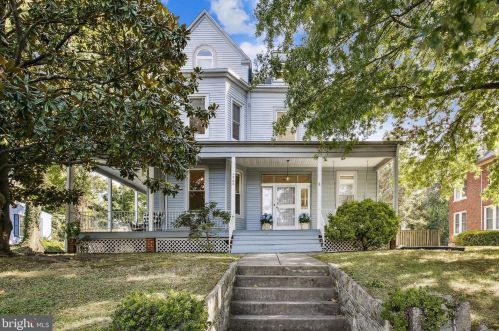 1243 Monroe St, Washington, DC 20017-2508