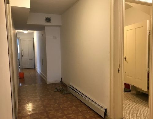 8 Lowell St, Worcester MA 01603-2607 exterior