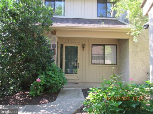 1607 Devon Ct, Yardley, PA 19067-5741