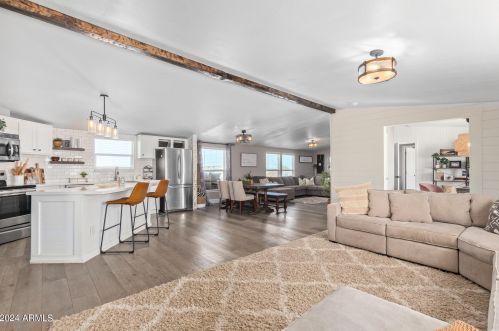29419 183rd Ave, Sun City AZ  85387-9696 exterior