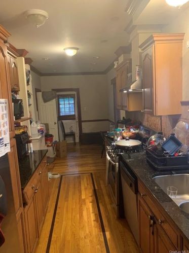 118 5th Ave, Mount Vernon, NY 10550-1202