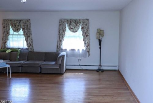 80 Schofield Rd, West Milford Lakes NJ  07480-4562 exterior