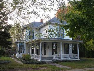 1726 Walker St, Graytown, OH 43432-8001