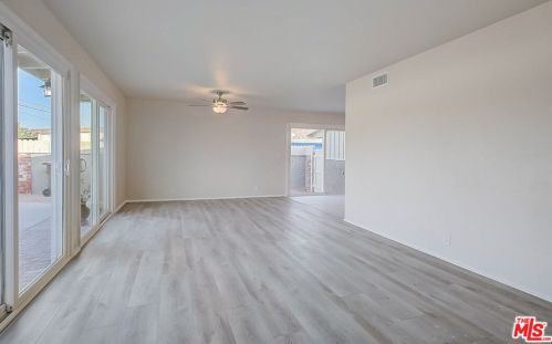 9112 Marchand Ave, Garden Grove CA  92841-2035 exterior