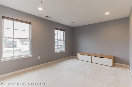 139 Princeton Oval, East Freehold NJ  07728-5338 exterior