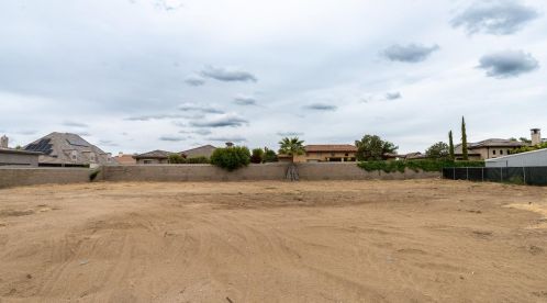 1297 Milgeo Ave, Ripon, CA 95366-2269