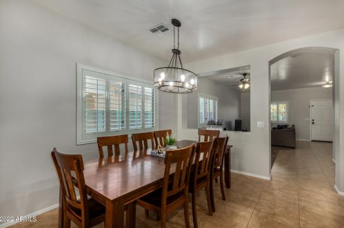 776 Trellis Rd, San Tan Valley AZ  85140-6611 exterior