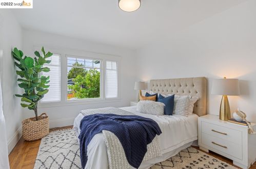 2714 60 Ave, Oakland CA 94605-1501 exterior