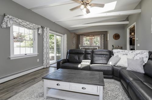 197 Farley Ave, Fanwood NJ  07023-1059 exterior