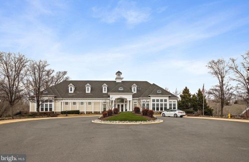 9450 Raith Ct, Bristow VA  20136-3505 exterior