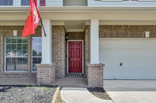 2210 Jefferson Crossing Dr, Conroe, TX 77304-6804