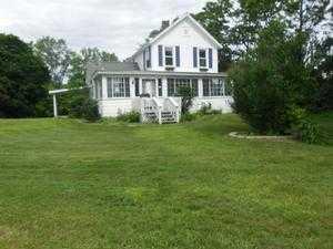 1079 Hudson Ave, Bemis Heights, NY 12170-3443