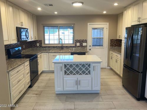 15964 Lundberg St, Sun City, AZ 85374-4313