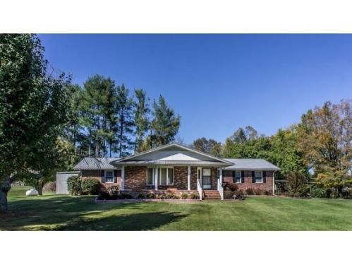 8115 Erwin Hwy, Chucky, TN 37641-6405