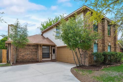 1125 Homestead St, Lewisville, TX 75028-2526