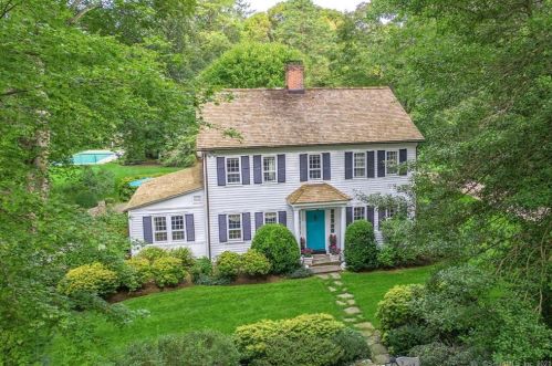 43 Red Coat Rd, Westport, CT 06880-1414