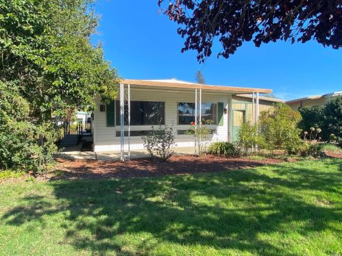 183 Westgate Cir, Santa Rosa CA  95401-9026 exterior