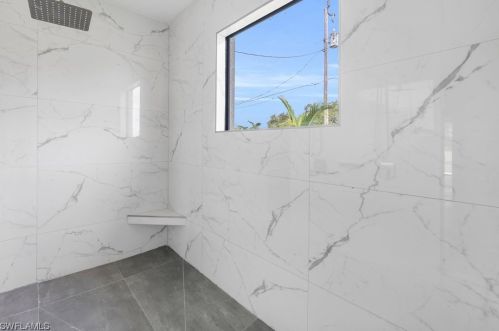 2813 45 St, Lehigh Acres FL 33976-4709 exterior