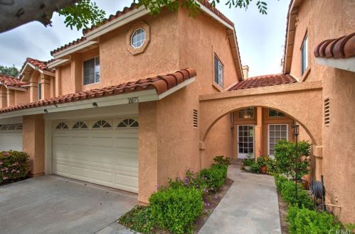 28975 Canyon Rim Dr, Trabuco Canyon, CA 92679-1059
